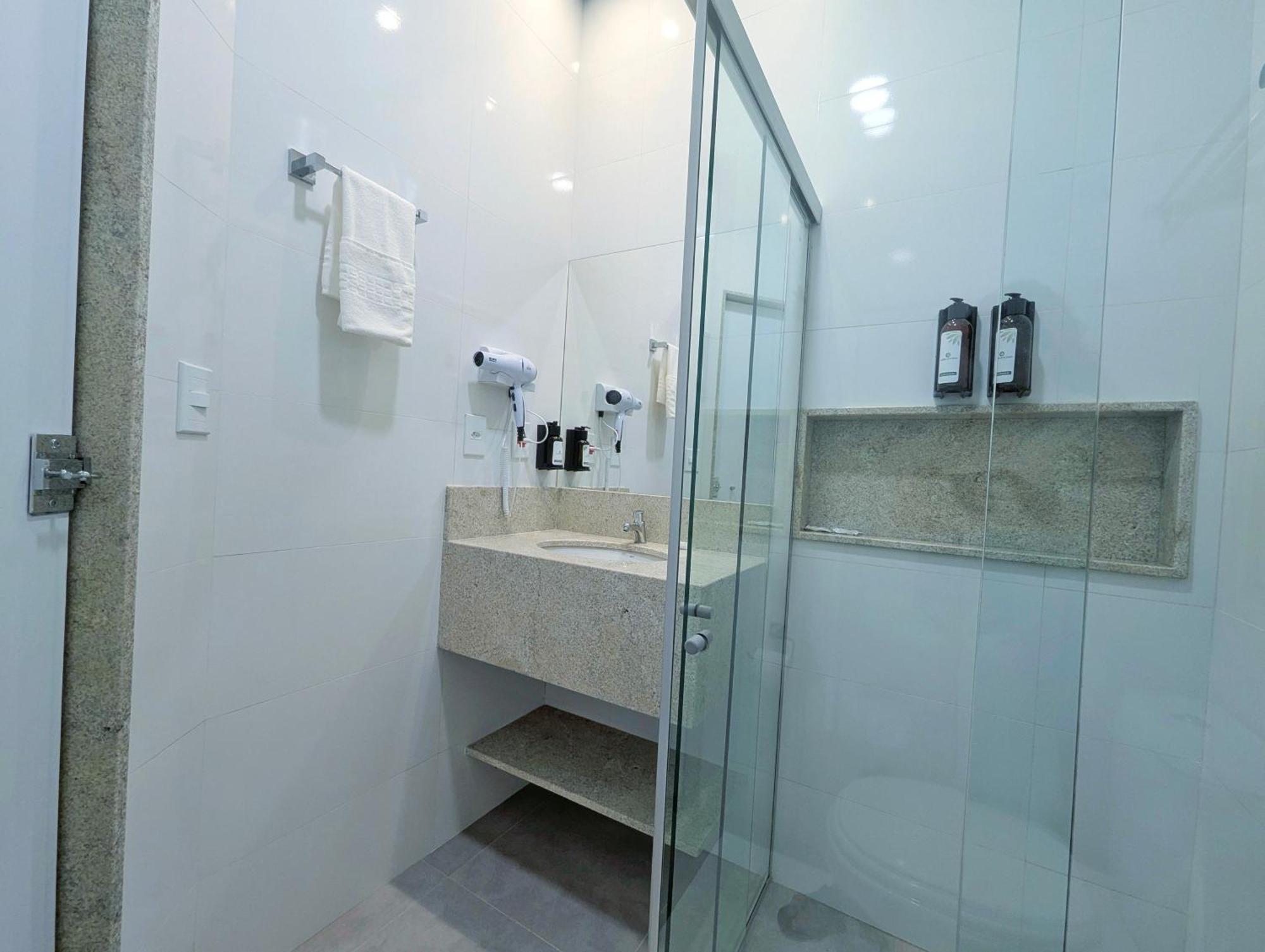 Teófilo Otoni Hotel Jardim Iracema מראה חיצוני תמונה